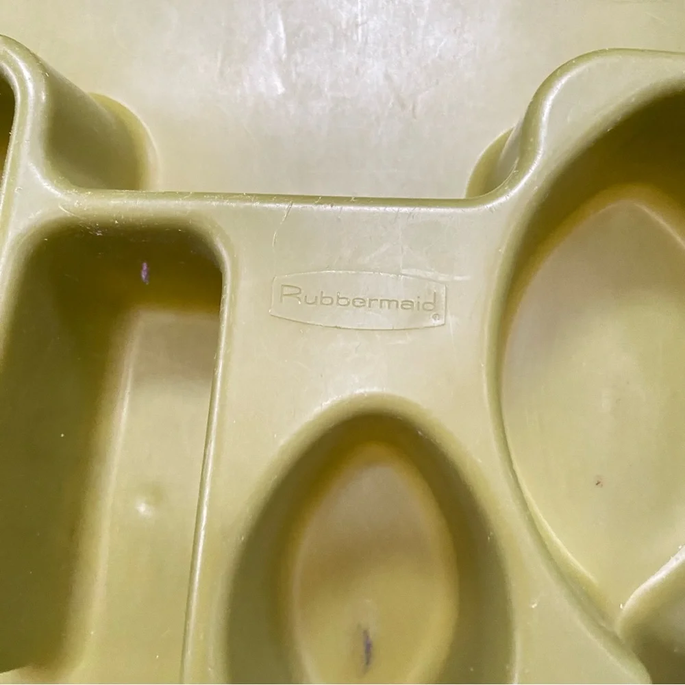 Vtg 70s Avocado Green Rubbermaid Utensil Holder Tray 2922 & Napkin Holder